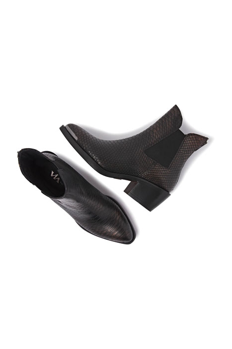 KAMILA DALLAS BROWN 4