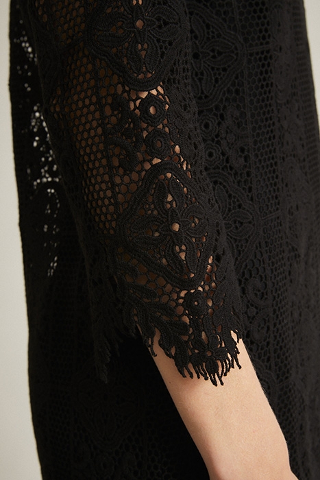 KLEID MIT SPITZE BLACK 3