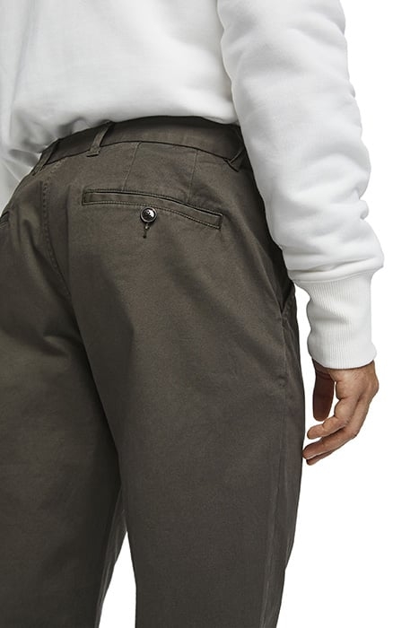 FAVE- CLASSIC TWILL CHINO IN ORGANIC QUALITY ARMY 4