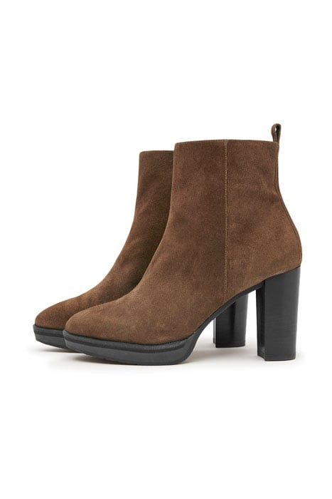 CASSATT UNION BROWN 5