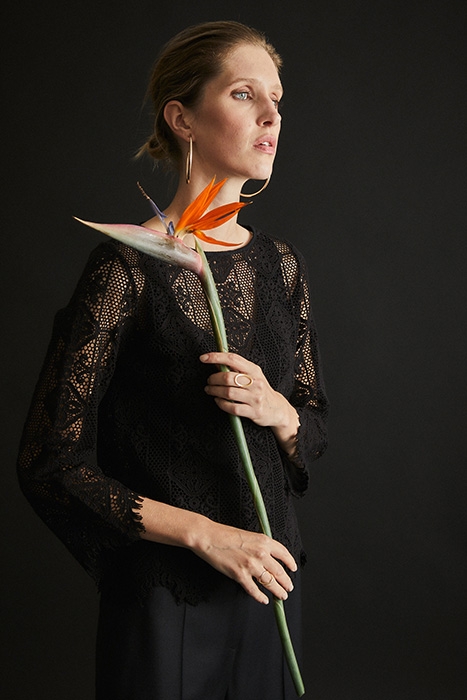 SPITZENBLUSE BLACK 3