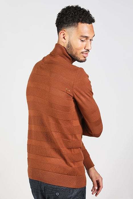 KNITWEAR RUSTY BROWN 2