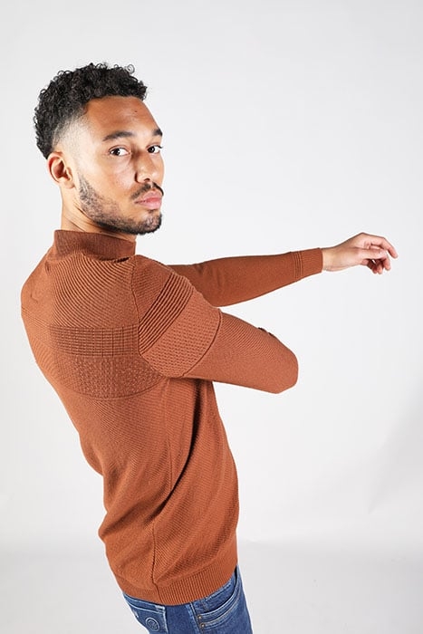 KNITWEAR RUSTY BROWN 4