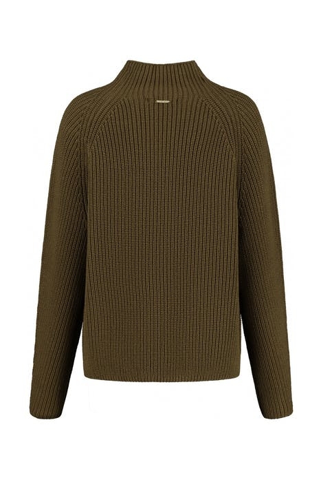 NILA KNIT GOLDEN GROUNDS 2